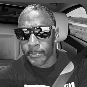 Meet your Posher, Greggery